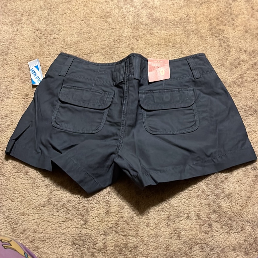 Shorts - Picture 6 of 7
